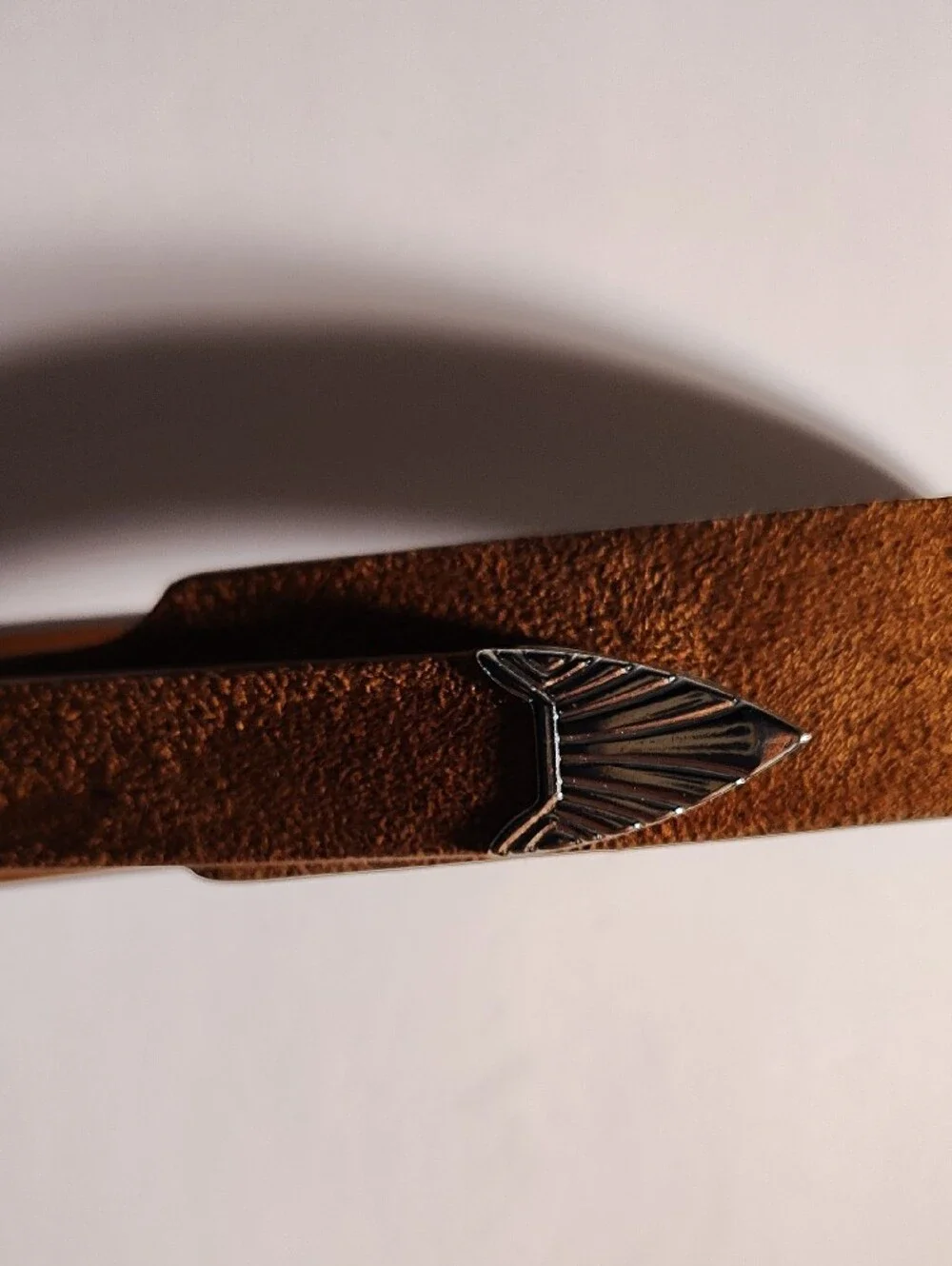 In Suede dual engraved tip